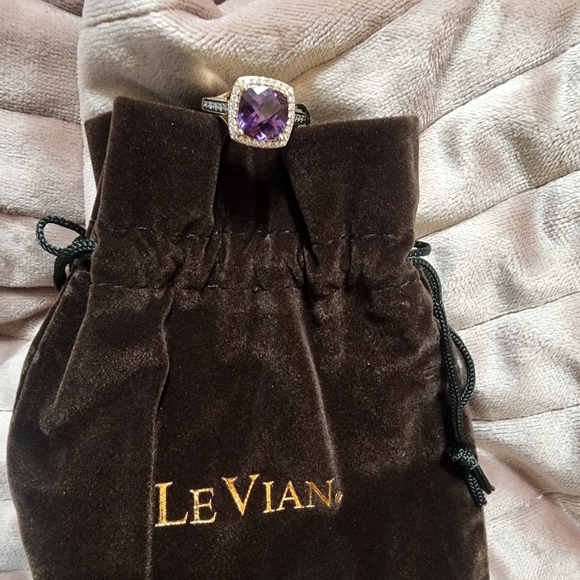 Levian 14K Ring with Amethyst Gemstone And Diamonds - Picture 2 of 4